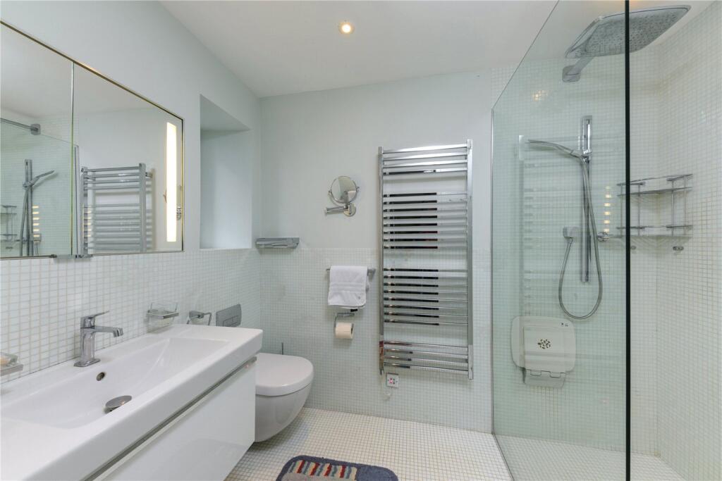 En-Suite Shower Room