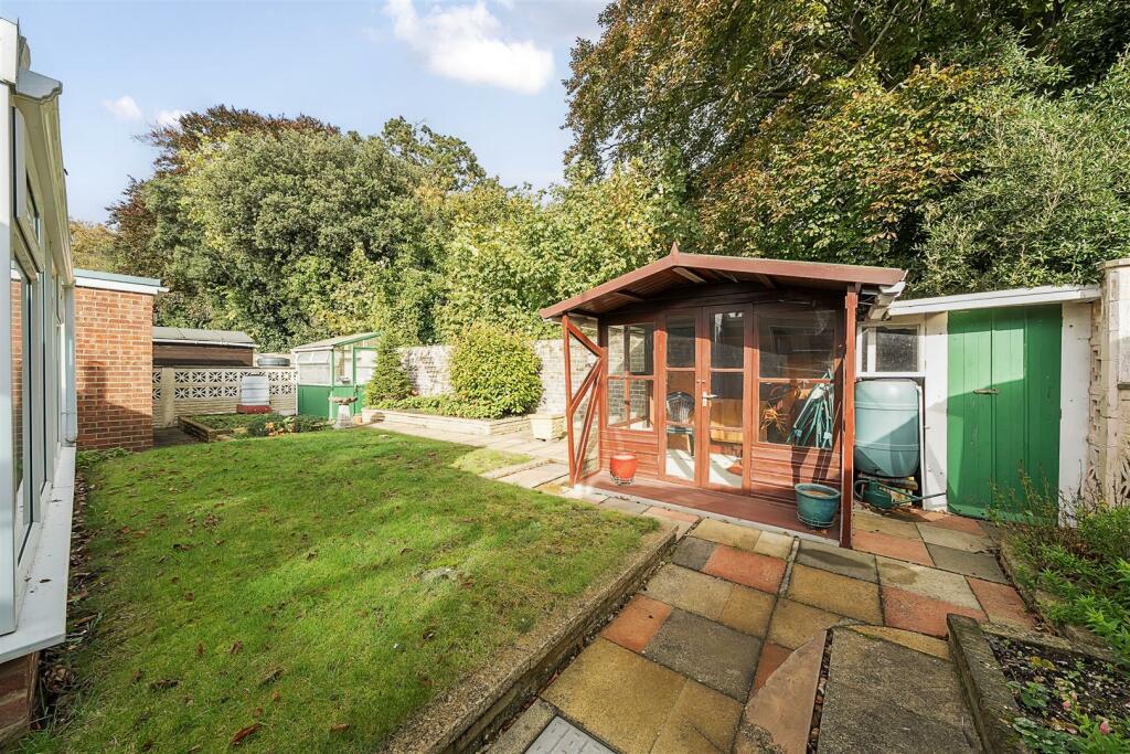 Bradstow Way 2 Bedroom Bungalow Broadstairs - shed