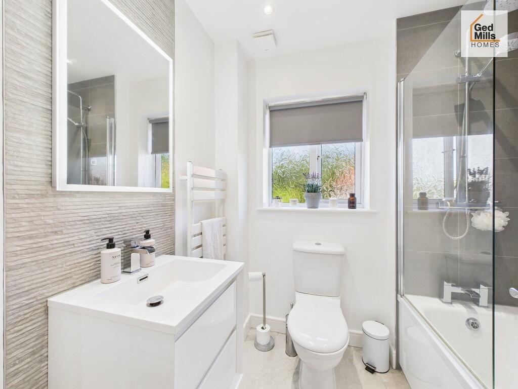 CAM04261G0-PR0078...