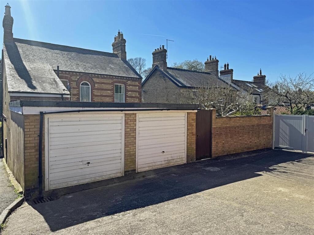 Double Garage