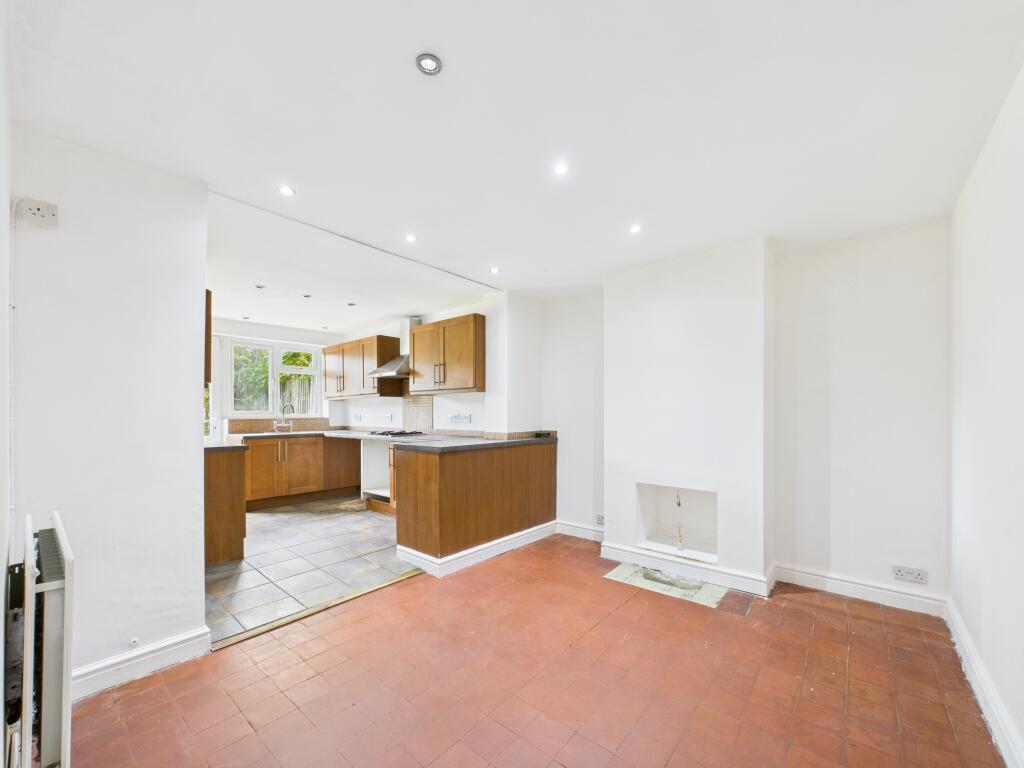 Kitchen/Living/Dining