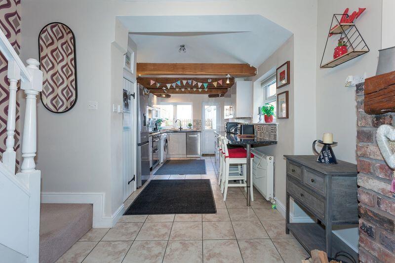 OPEN PLAN KITCHEN DINER