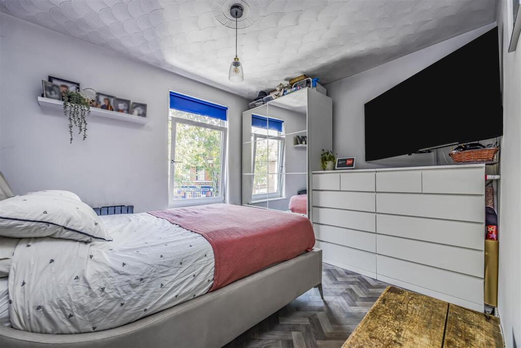 194 Newcome Road, Fratton-PorticoMarketing-SoldBy-