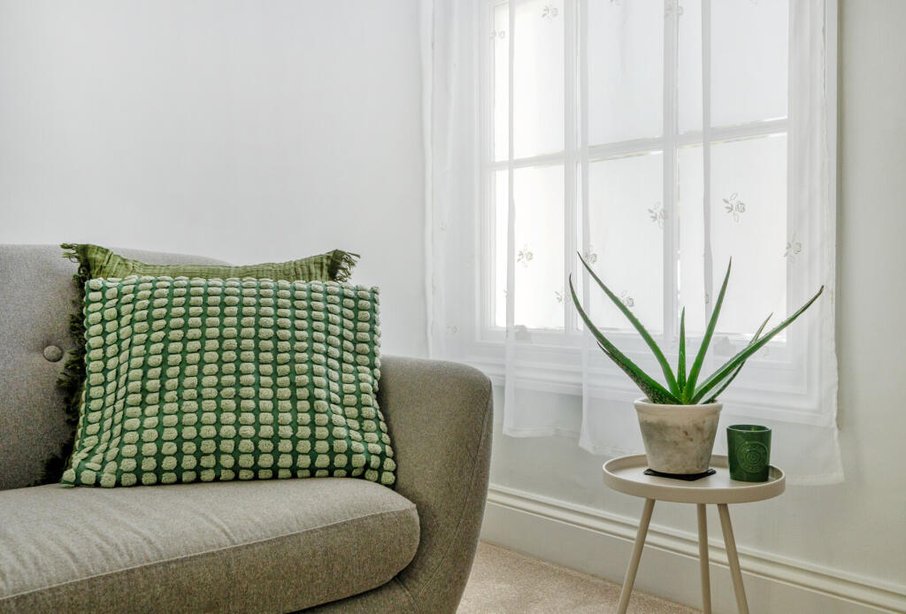 18-68246aeee8d2f-...