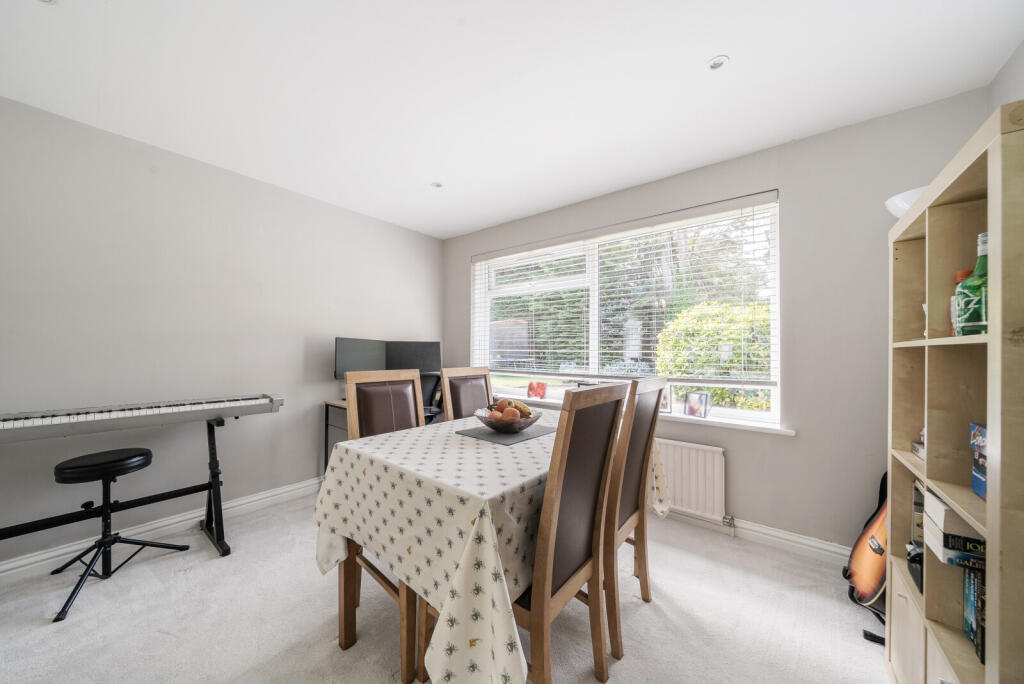 1296255-17-68285b...