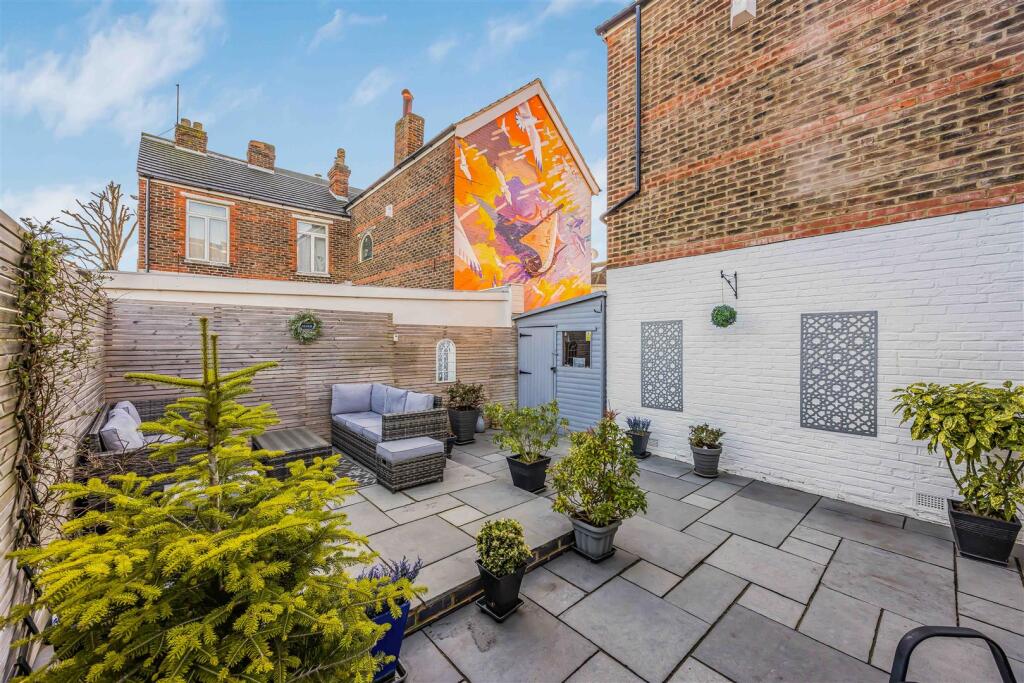 31 Festing Grove, Southsea-Small-PorticoMarketing-
