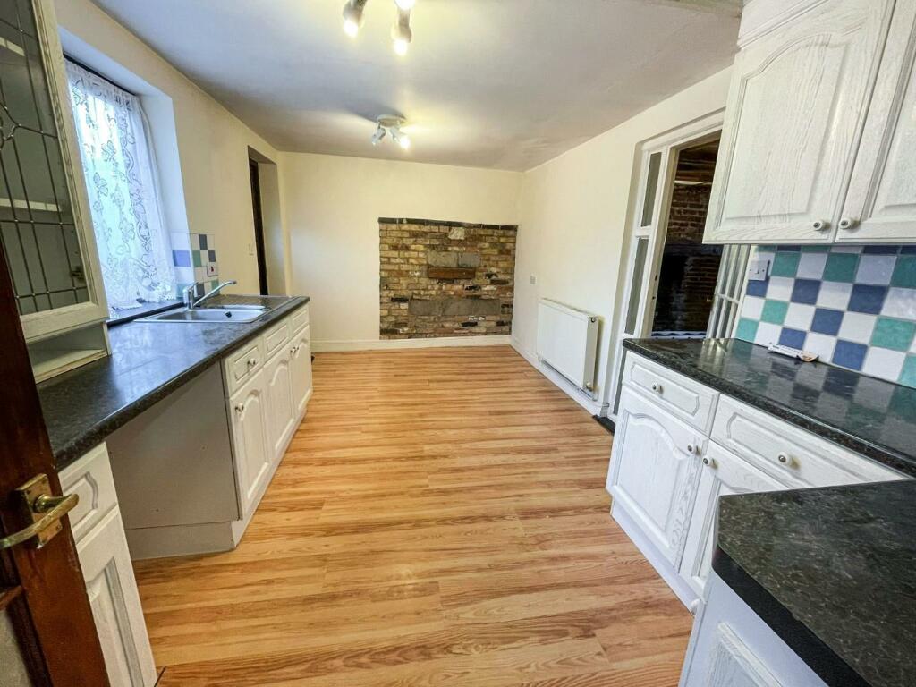 tlc_ee4e2d23-43d4-4ae2-b917-f1cf447819ad_be5e88c.j