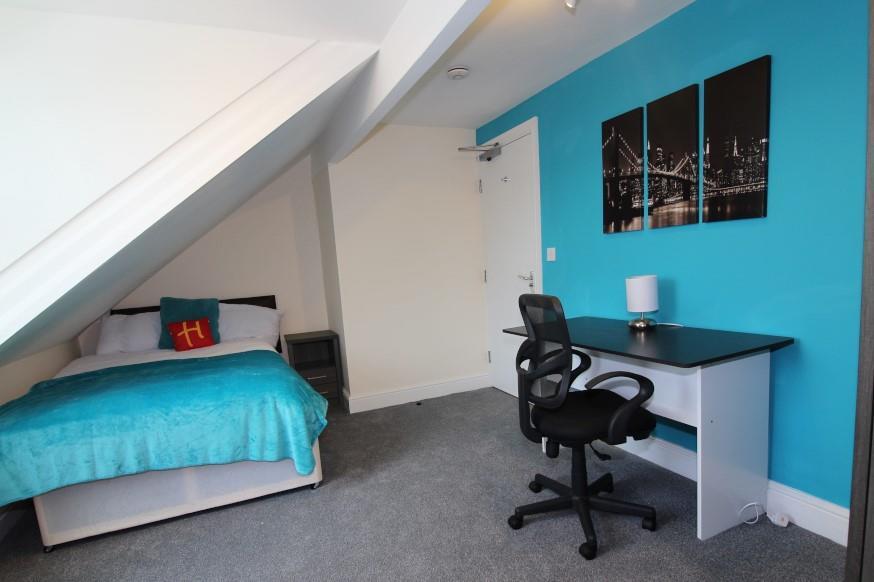 143 Albert Road - Bedroom 5 Attic.jpg