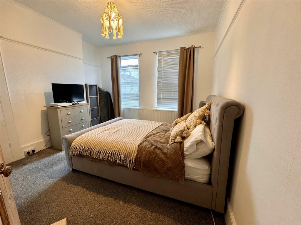 Main Bedroom.jpg