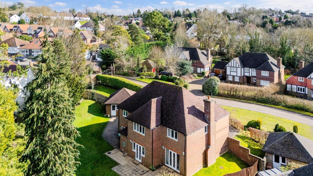 CLAREMOUNT GARDENS, 28 DRONE  (10).jpg