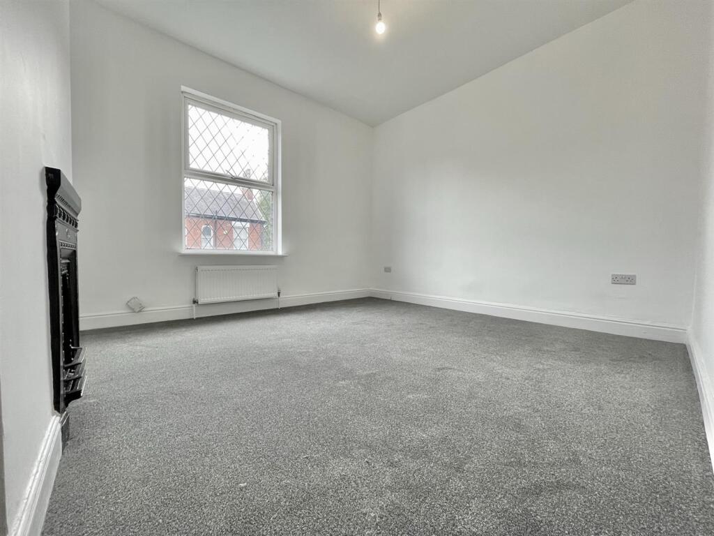 139 Bramhall Bedroom 1.jpeg