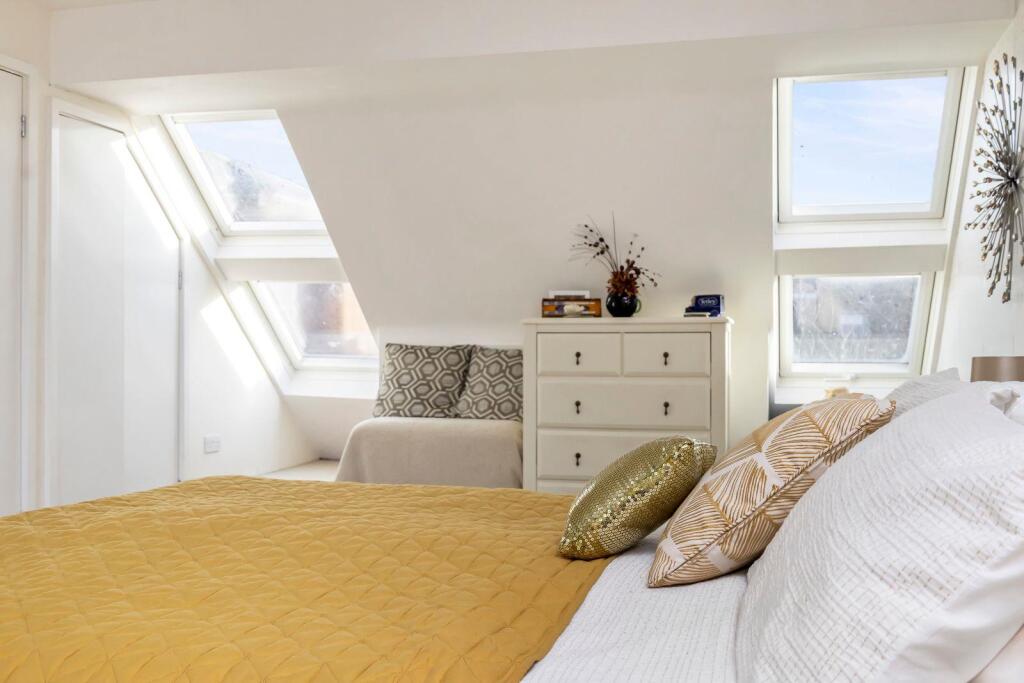 NEW MASTER BEDROOM 4.jpeg