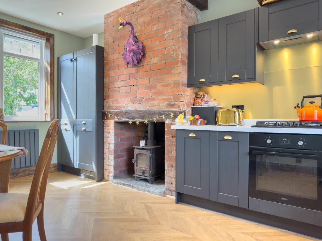 Kitchen diner