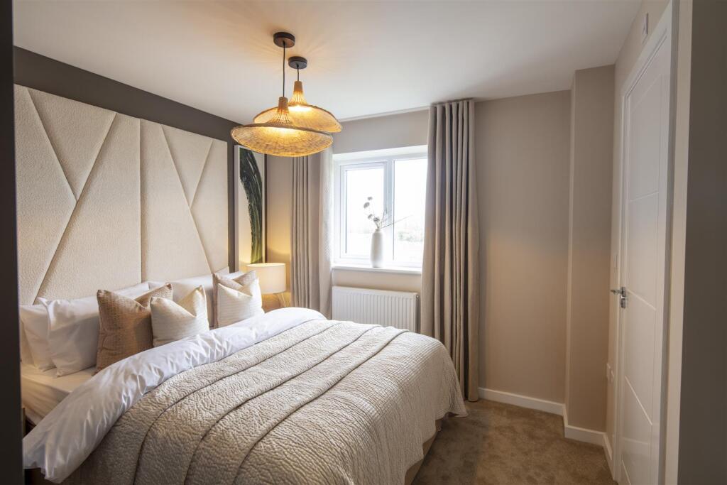 Second bedroom