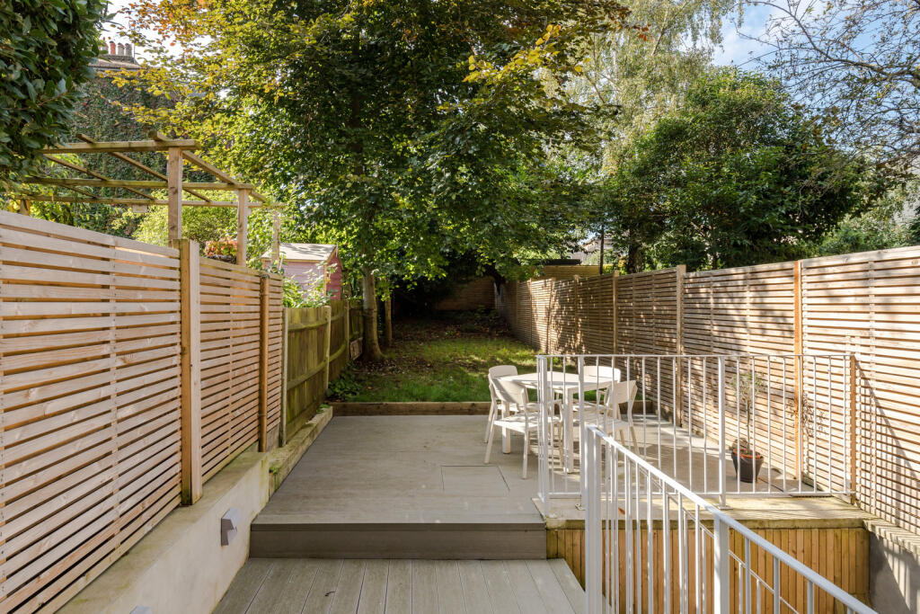 236169 - Flat 1, 61 Queens Drive-57.jpg