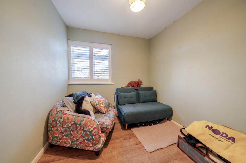 1376959-11-69203d...