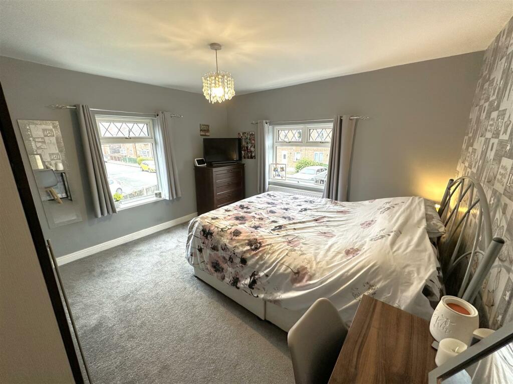 Master Bedroom 923