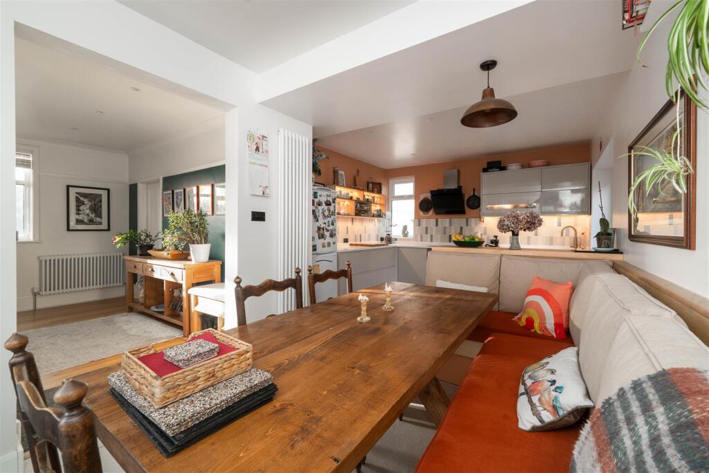 Edge Road, Matlock, DE4 3NH