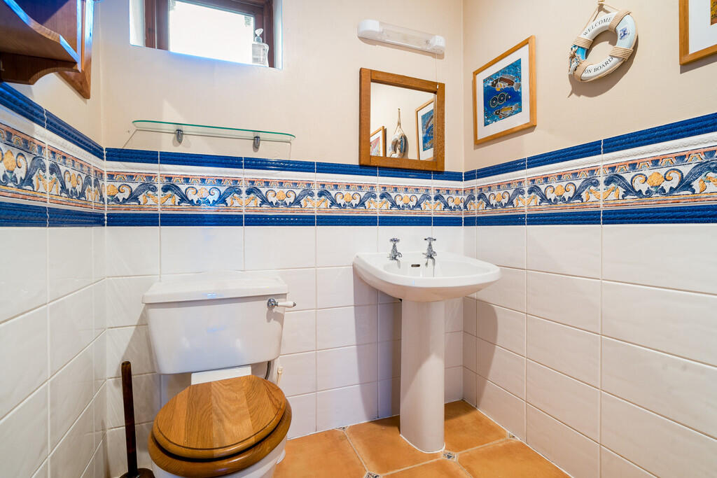Ensuite Shower Ro...