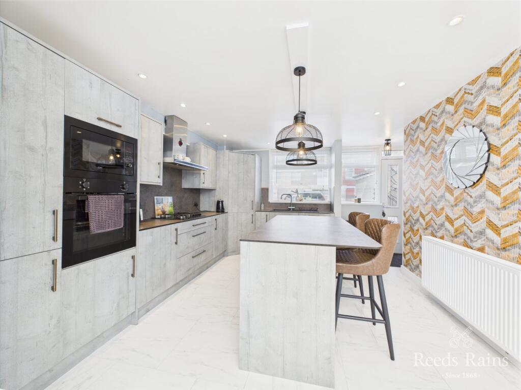 Breakfast Kitchen