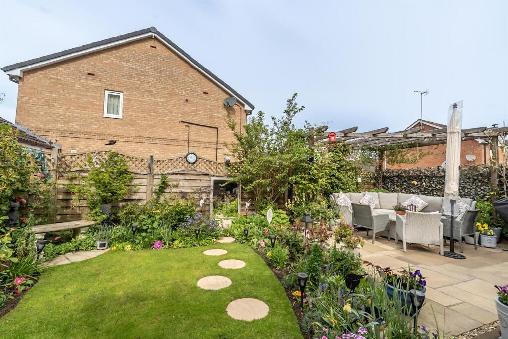 GARDEN