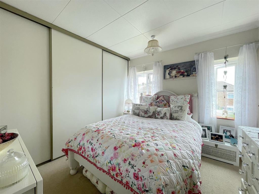 Bedroom One (1).jpeg