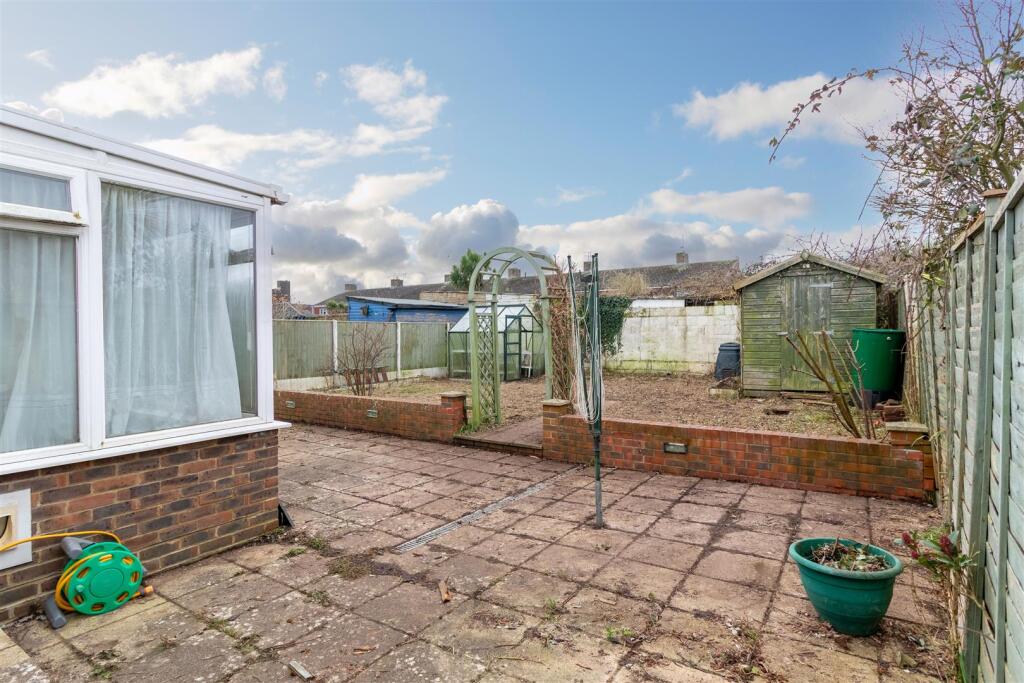 Sunningdale Rd-19.jpg