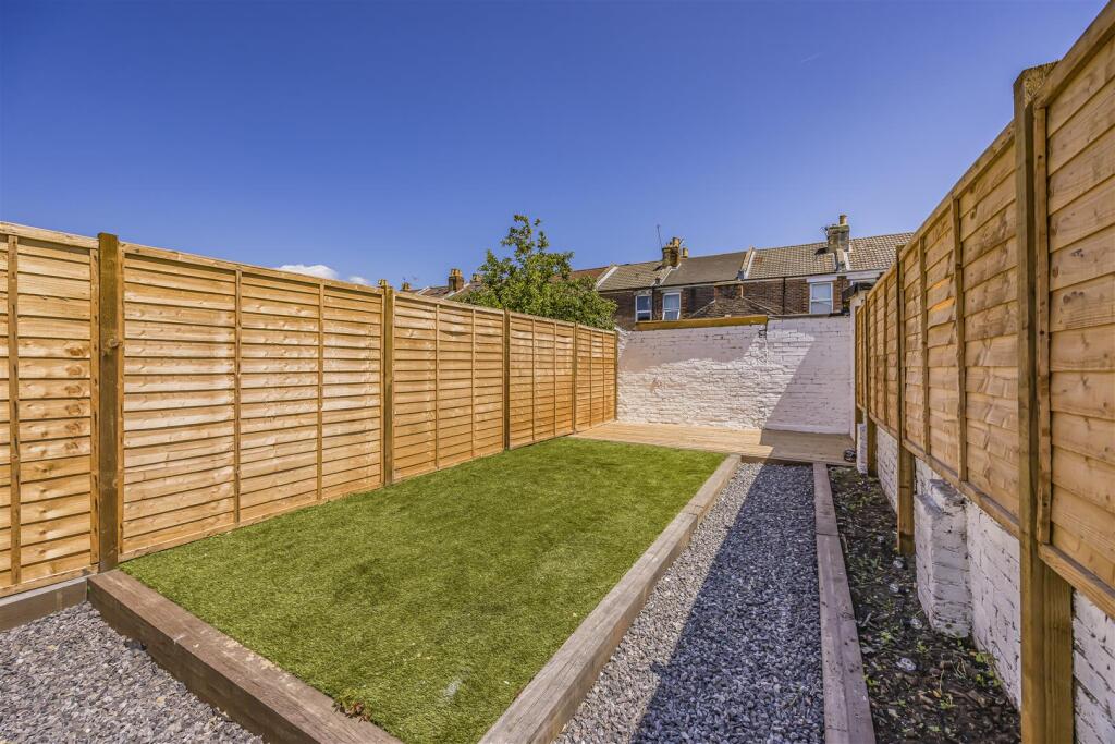 34 Daulston Road, Fratton-PorticoMarketing-SoldBy-