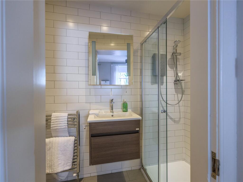 Ensuite