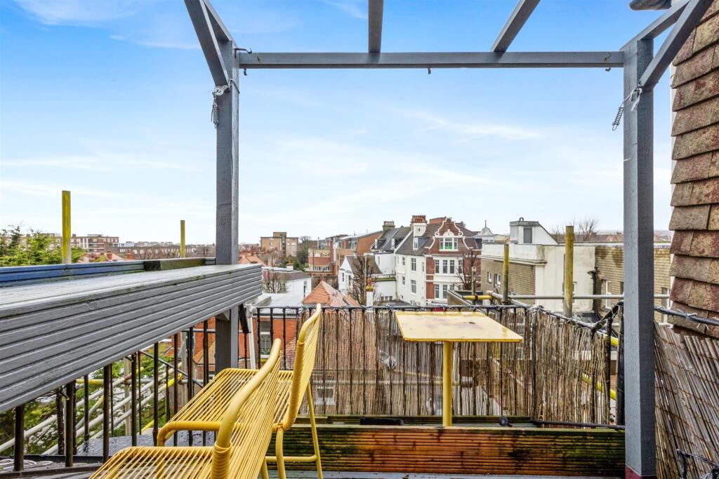 St Aubyns, 66, Flat 5-005.jpg