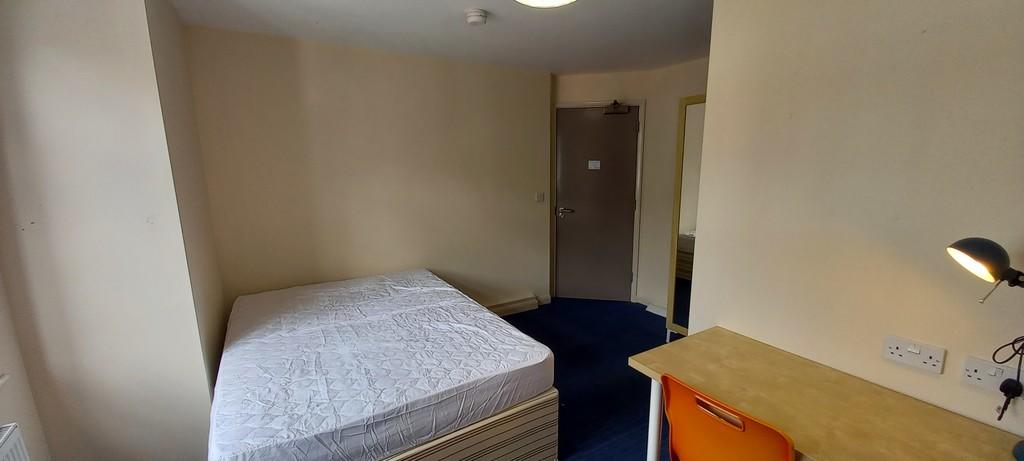 room 4
