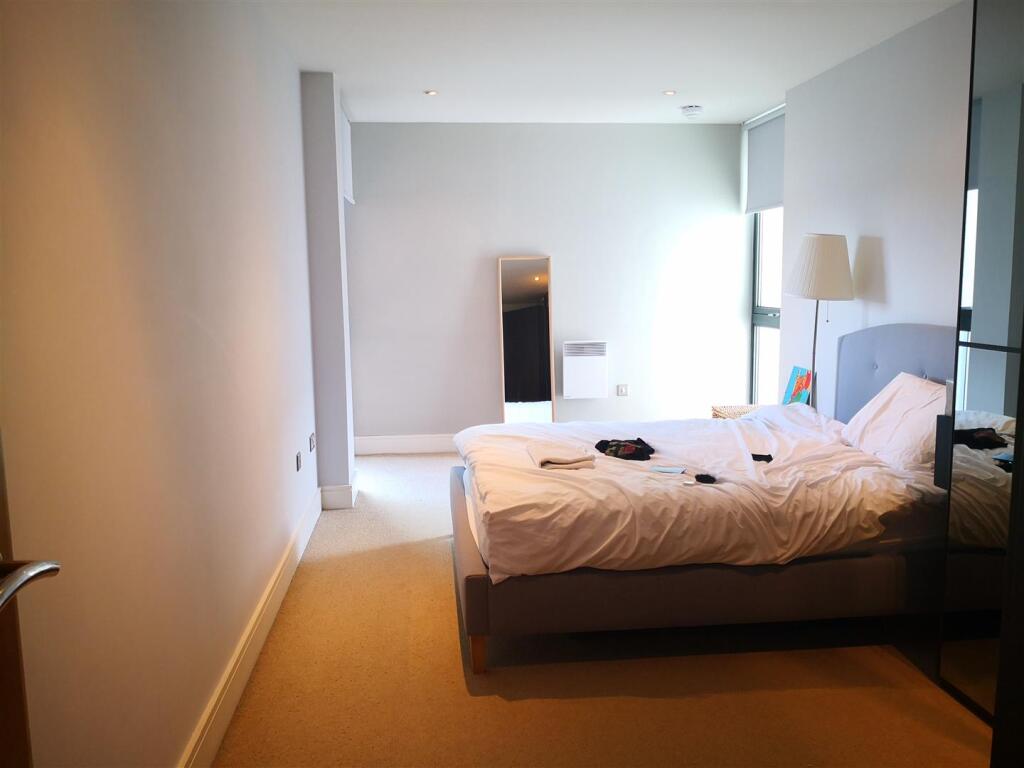 Bedroom1.jpeg
