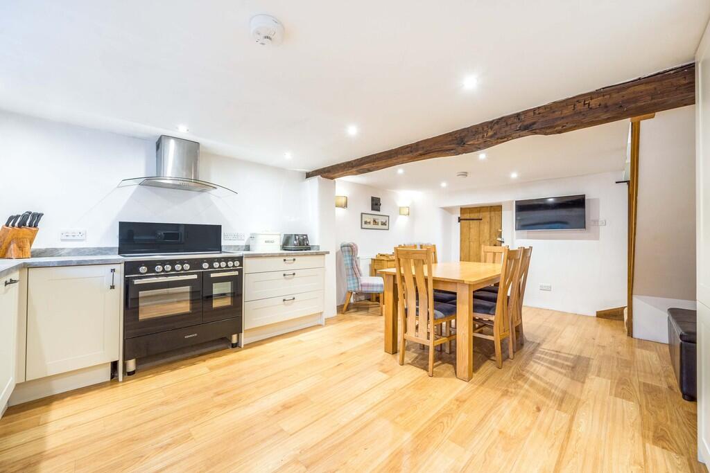 Kitchen/Dining Ro...