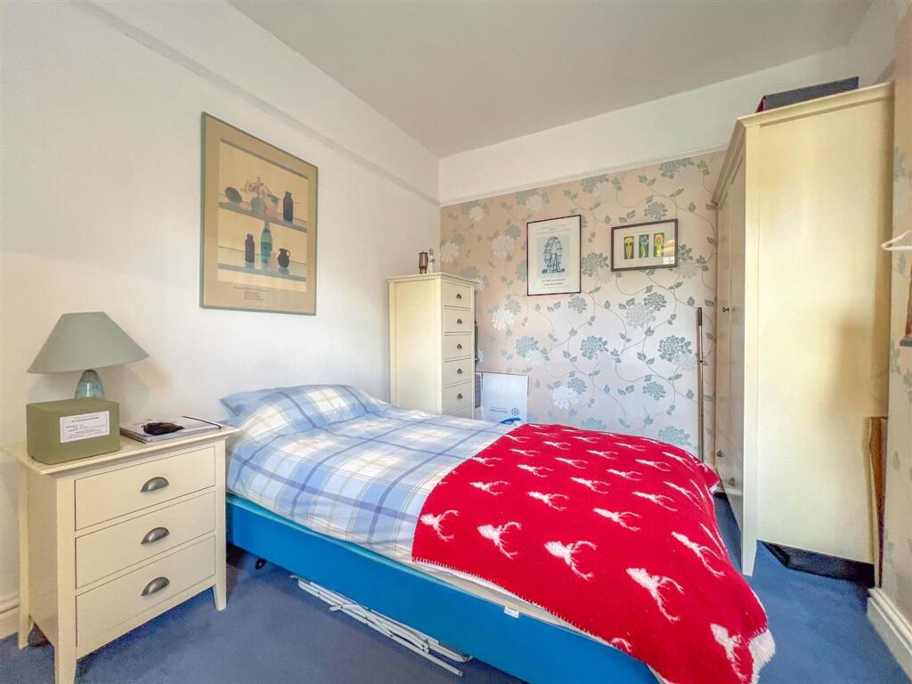 Manor Park Road - Image-6.jpg