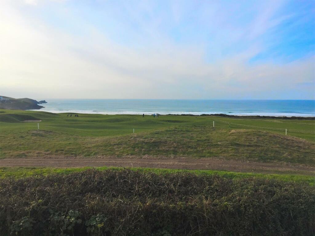 19 Bredon Court View