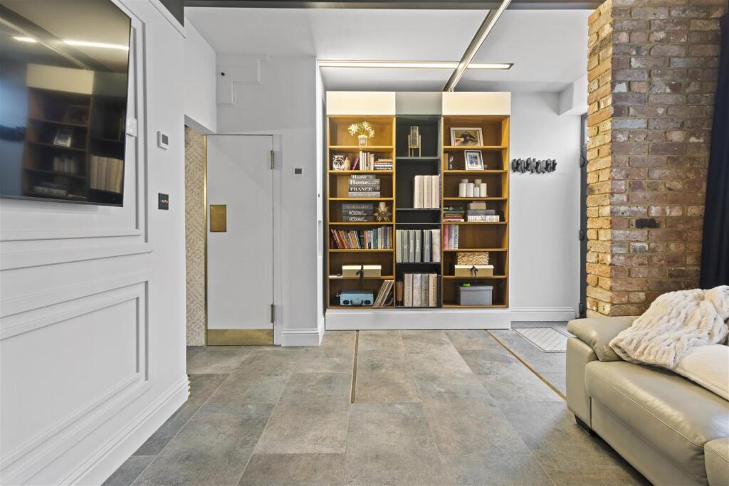 living room #4.jpg