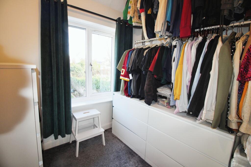 Bedroom 3.JPG