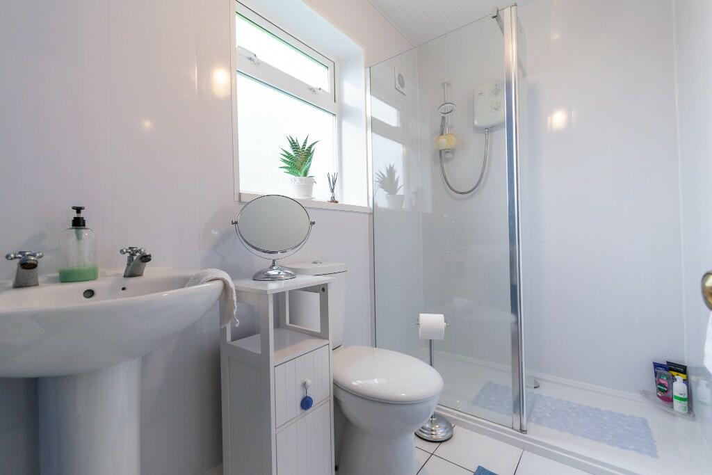 Annexe Bathroom