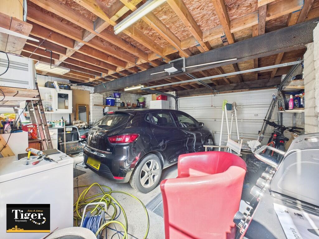 CAM03440G0-PR0415...