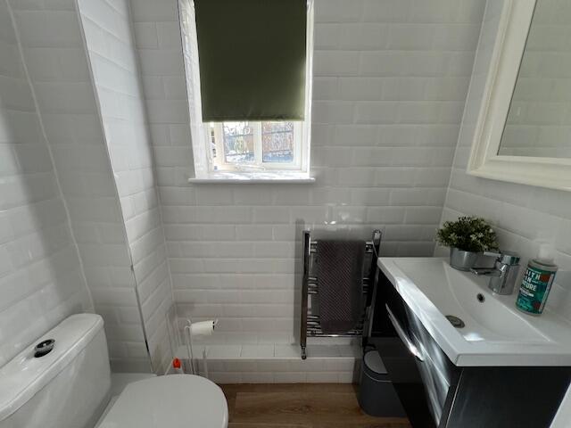 Cloakroom/wc