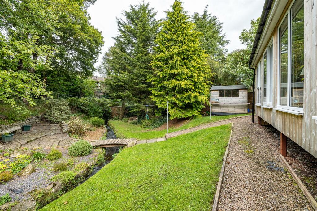 10 Upper Loan Park Lauder 52.JPG