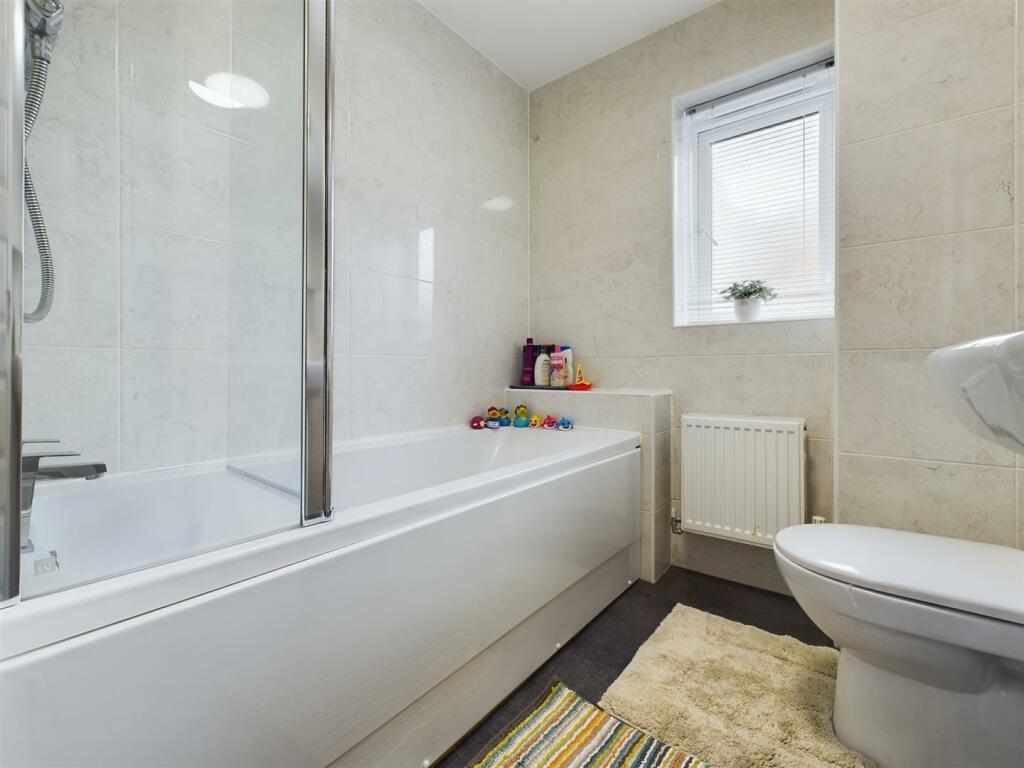 CAM02319G0-PR0118-ST