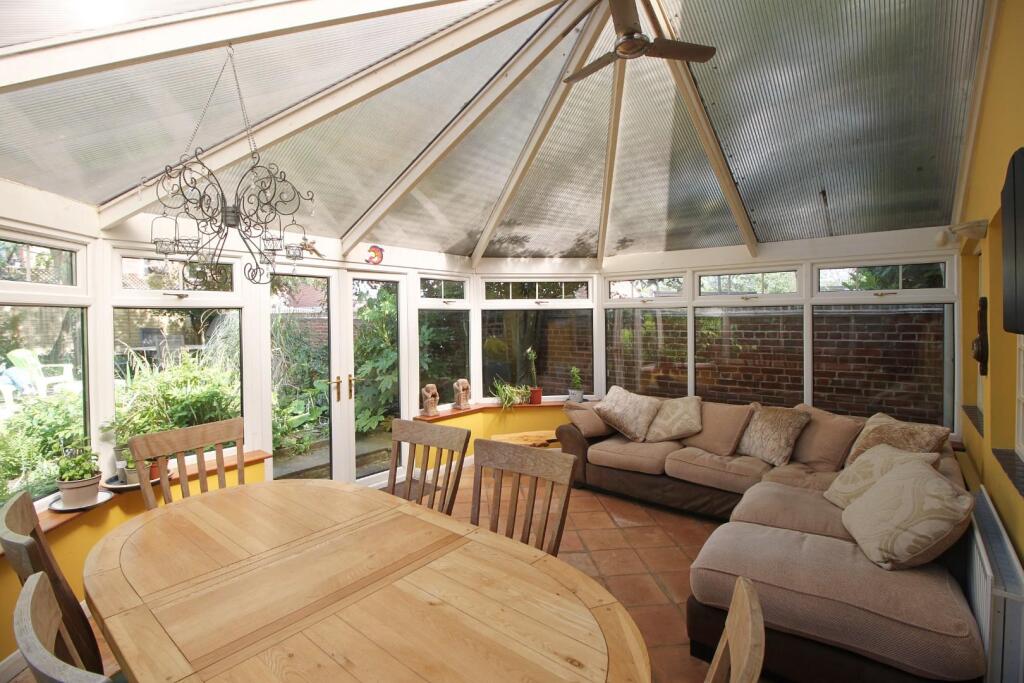 Conservatory 1.JPG