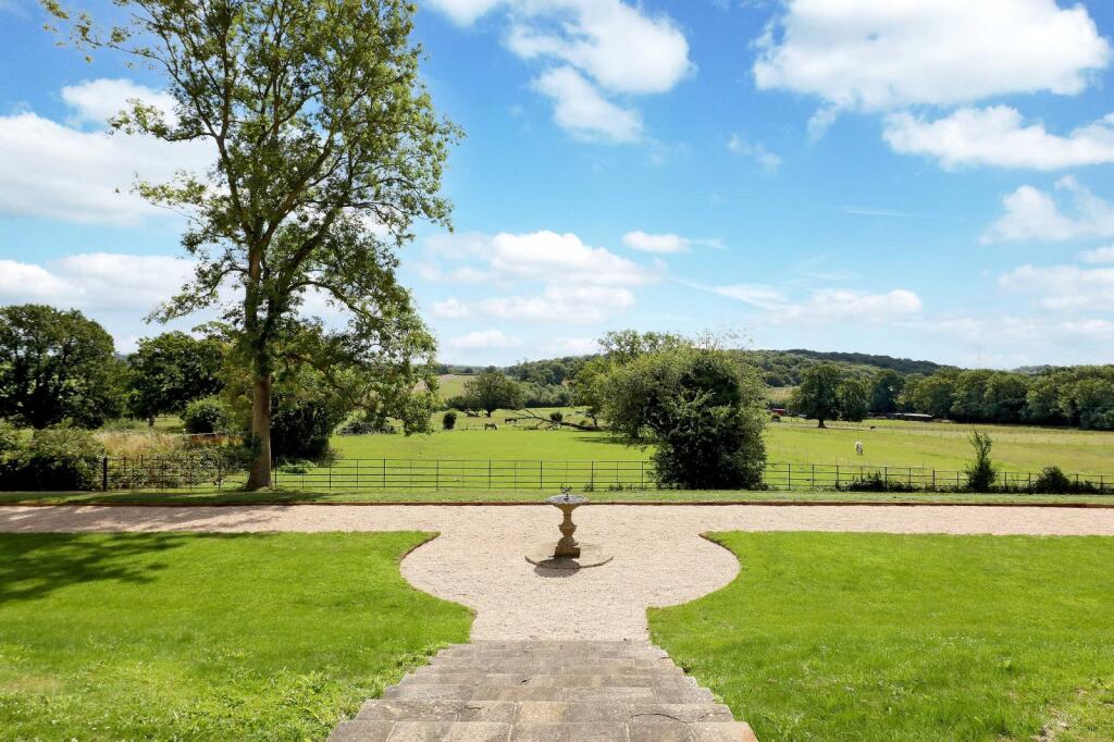 Grounds/Views