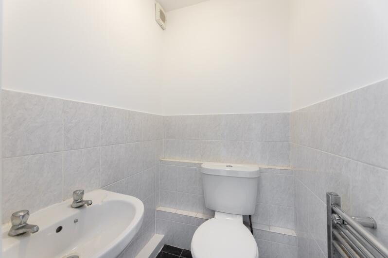 Seven Sisters Roa...