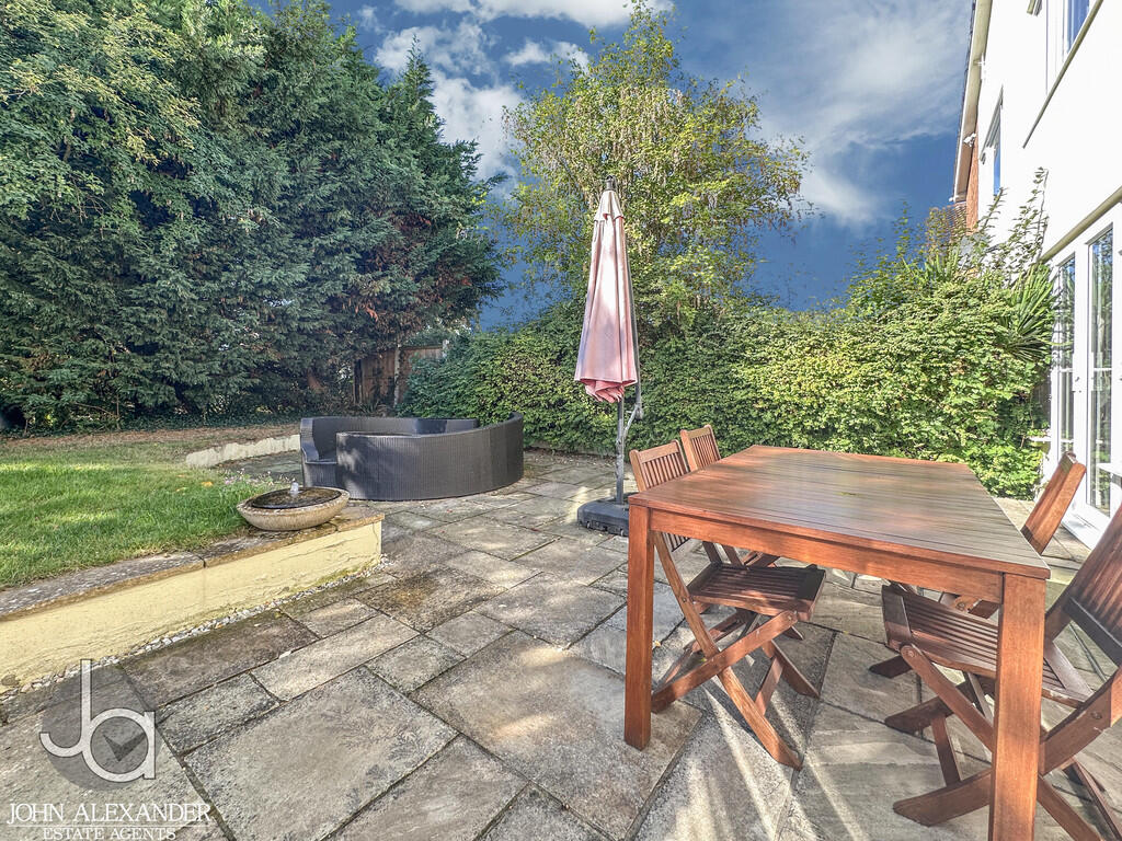 20250905_09591646...