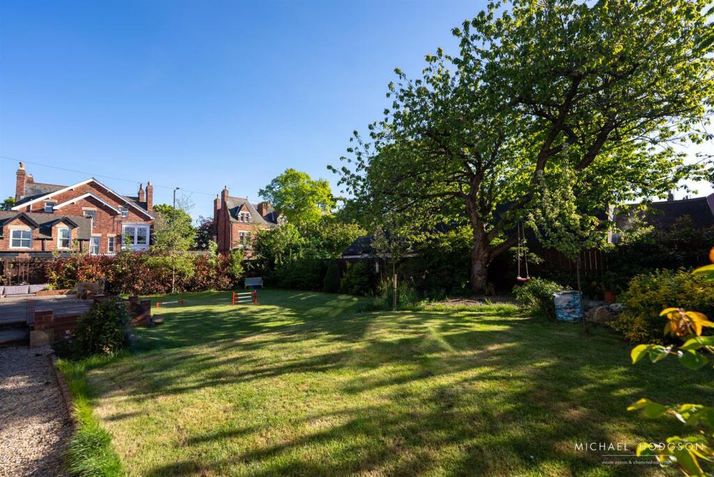 Abbotsford Grove-60.jpg