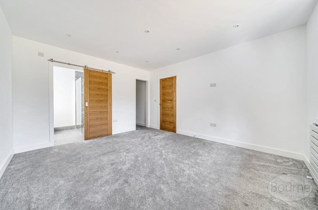 7f233768-eb52-49f...