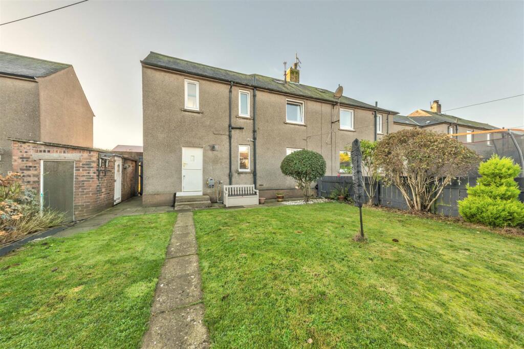13 St Ninians Road Arbroath-22.JPG