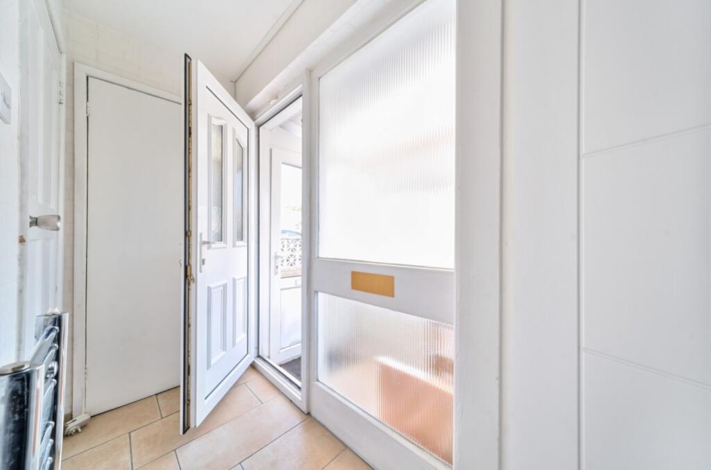 1310721-4-6850236091fc9